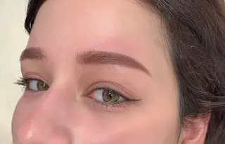 アイブロウ eyelist MIRAIのマツエク・マツパデザイン