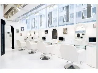 FEERIE AVEDA ARIAKE所属・LUMIA/オーナー 西田わかばのヘアスタイル