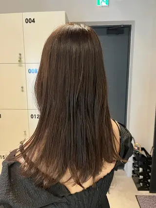 ロング カラー ベージュ/グレージュ 恵比寿/丸山陽平のヘアスタイル