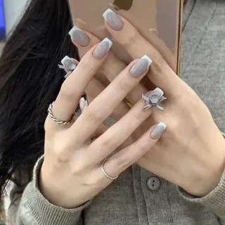 ネイル Oomiya 服部のネイルデザイン