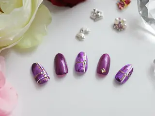 ミディアム ネイル 💎ビューティサロン 湘南　RIRAN💎のネイルデザイン