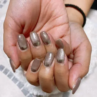 ネイル The Best Beauty受付担当のヘアスタイル