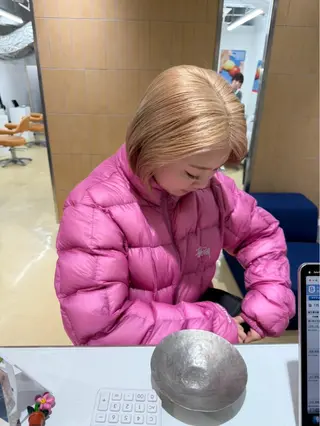 カラー Inity／ Nina✩.*˚のヘアスタイル