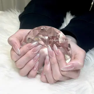 ネイル ami 𝜗𝜚˚⋆のネイルデザイン