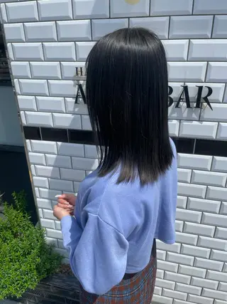 ミディアム MOURI CHISATOのヘアスタイル