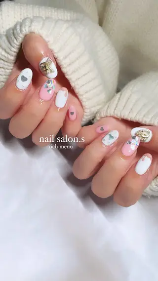 ネイル 関山 志乃のネイルデザイン