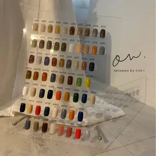 ネイル on. nailsalon by tint+所属・on.bytint+ chisatoのネイルデザイン