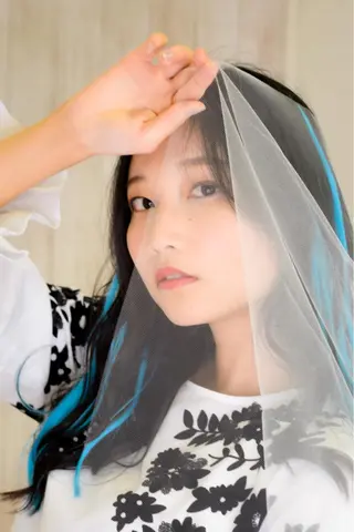 ロング 石沢 知康のヘアスタイル