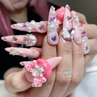ネイル XIINH NAIL SALONのネイルデザイン