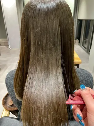 ロング 韓国風/オシャレ /縮毛矯正/滝口琴未のヘアスタイル