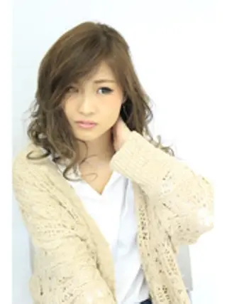 セミロング Agu hair Lazuli所属・松本 マサシのヘアスタイル