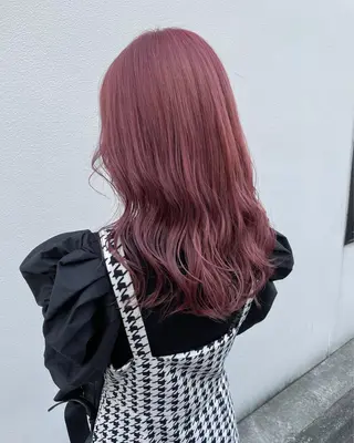 セミロング ブリーチ/ウルフ ハッシュカット/石山のヘアスタイル