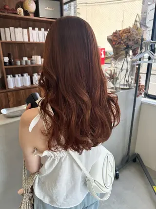 ロング カラー (𝐡)𝐰𝐢𝐦 𝐲𝐮𝐧𝐚のヘアスタイル
