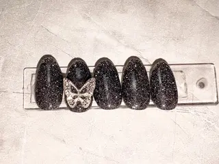 ネイル 福田 志織のネイルデザイン