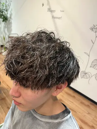 パーマ ✨ショート/ボブ 縮毛矯正✨アキラのヘアスタイル