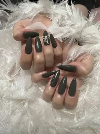 ネイル DEMAIN- 🌹のネイルデザイン