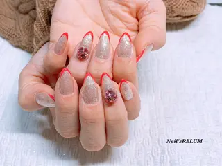 ネイル THECOLORS所属・近貞 莉奈のネイルデザイン