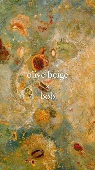 ショート カラー 束所属・毛流れセンターパート Sakiのヘアスタイル