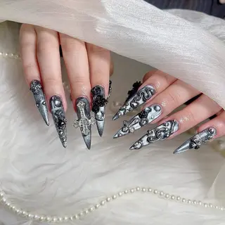 ネイル Hi Beauty 渋谷(ネイル、ハイパーナイフ6、脂肪れいきゃく、マッサージ＆エステサロン)所属・Hi beauty 渋谷のネイルデザイン