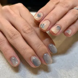 ネイル ayumi / Manonのネイルデザイン