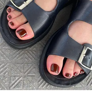 ネイル La vie est belle.所属・ラヴィエベル なつみのネイルデザイン