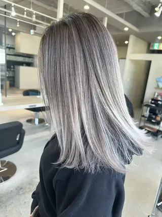 ミディアム 井上 一平のヘアスタイル