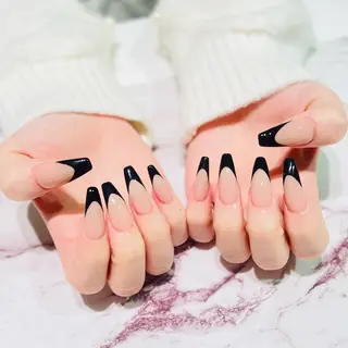 ネイル Hair removal & Beauty salon Produce by Lucia所属・nail salon Luciaのネイルデザイン