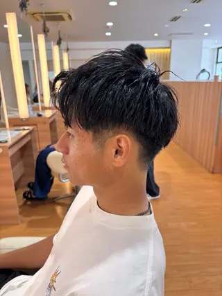 メンズ 岡 愛梨のヘアスタイル