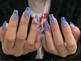 ネイル 8113 海外/y2k/韓国のネイルデザイン