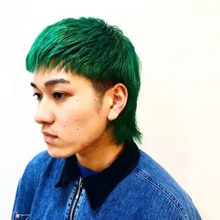 カラー ショート/デザイン /綾華のヘアスタイル