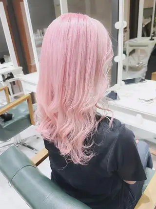 セミロング カラー ヘアアレンジ 𝐑𝐈𝐍𝐊𝐀 🐣🩷のヘアスタイル