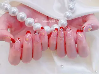 ネイル 佐藤 依娜のネイルデザイン