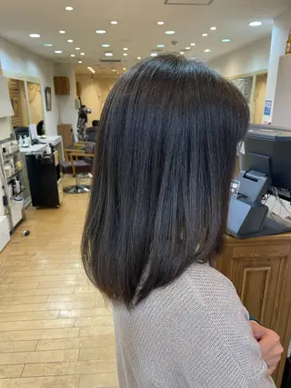 セミロング HairPlace SoL所属・SoL🪐✧ 眞白のヘアスタイル