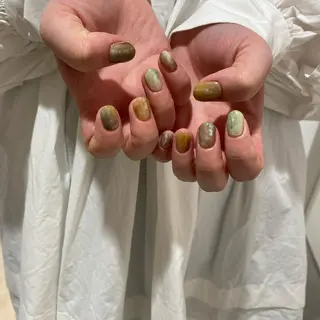 ネイル Trico Antique所属・岩本 杏のネイルデザイン