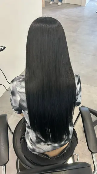 ロング みゆき/透明感カラー /カラー特化のヘアスタイル