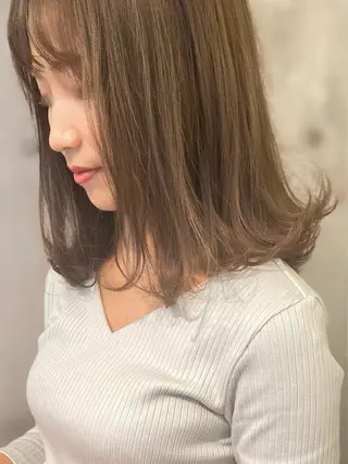 ミディアム カラー ヘアアレンジ 顔周りレイヤー カット❄️石川瑠青のヘアスタイル