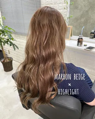 セミロング カラー Nino（ニーノ）所属・にしき さんのヘアスタイル