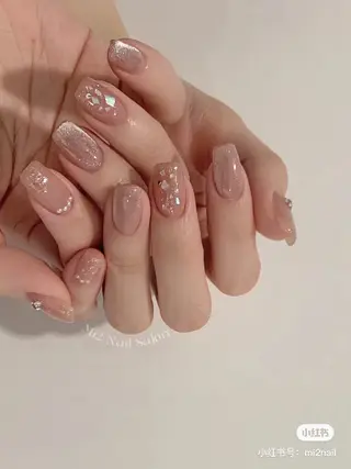 ネイル モナ& ミユのネイルデザイン