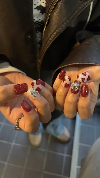 ネイル 栗田 ゆう子のネイルデザイン