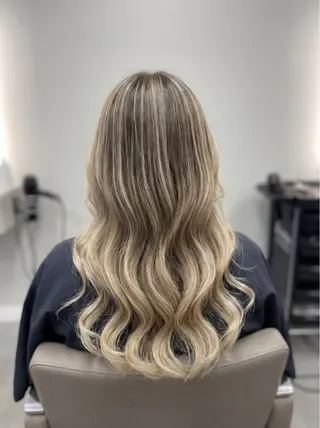 カラー COAGINZAMaison【コア銀座メゾン】所属・11万フォロワー 浜田貫太郎✨️のヘアスタイル