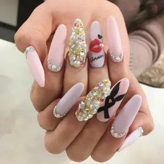 ネイル SHINE NAILのネイルデザイン