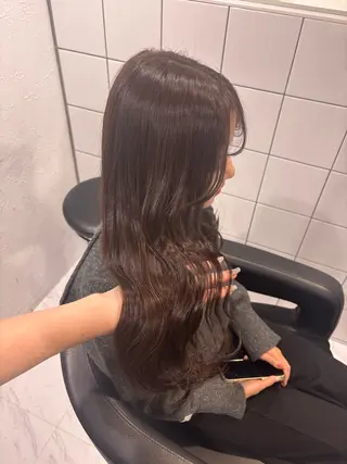 ロング カラー 髪質改善🩰透明感カ ラー🎀hinanoのヘアスタイル
