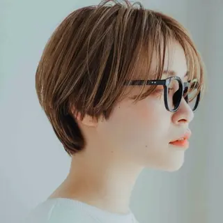 ショート カラー ハイトーン/ボブ/ ハイライト🌱ᩚ涼介のヘアスタイル