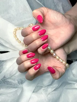 ネイル pink ladyサロン所属・べ にのネイルデザイン