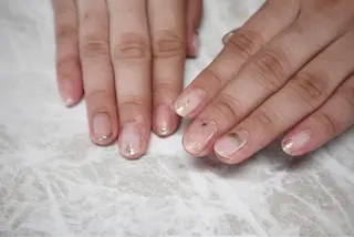 ショート ネイル 小河 仁美のネイルデザイン