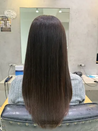 ロング 佐藤 萌のヘアスタイル