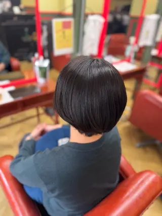 ショート カラー cureK所属・米倉 麻衣のヘアスタイル