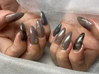 ネイル Queennail 北堀江Yumiのネイルデザイン
