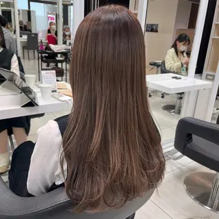 ロング カラー 【センターパート/ マッシュ】ryokaのヘアスタイル