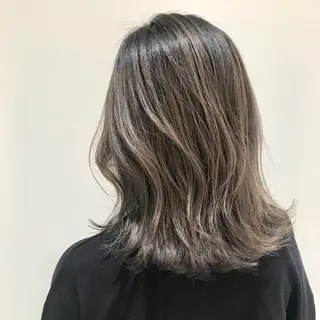 ミディアム One's~beauty&relax~所属・加藤 憂のヘアスタイル